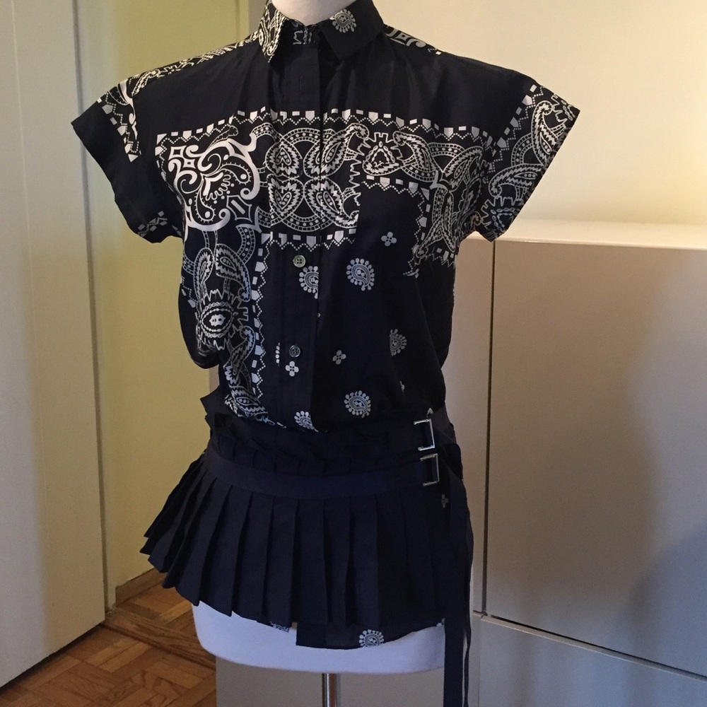 Sacai Bandana Print Pleated Skirt Top